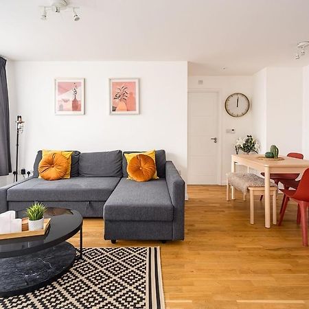Contemporary City Centre Apartment With Parking 巴斯 外观 照片